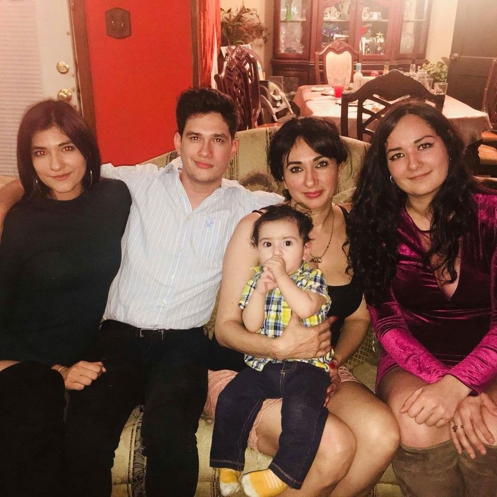 Meet your Posher, Oribel